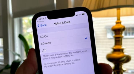 英德苹果手机维修分享iPhone 12如何打开或关闭5G网络 