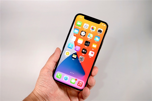 英德苹果手机维修分享iOS 14.2修订版已到，专属iPhone 12系列 