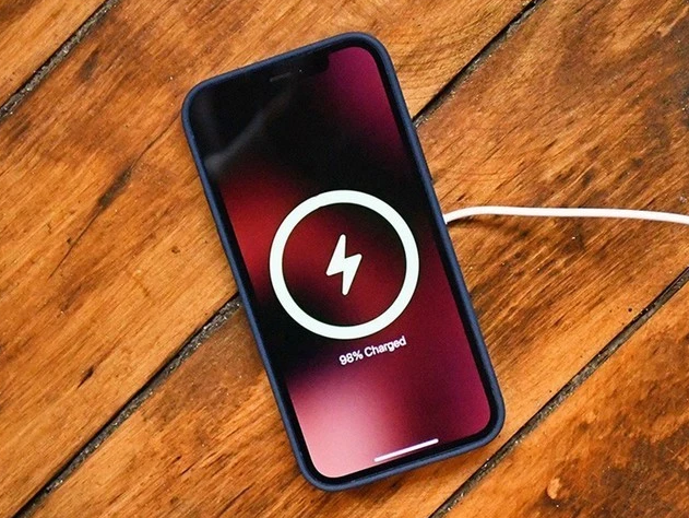 英德苹果手机维修分享iPhone 12可以随便充电吗 